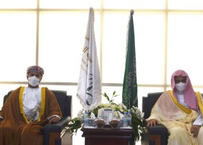 النائب العام يلتقي المدعي العام العماني في جدة