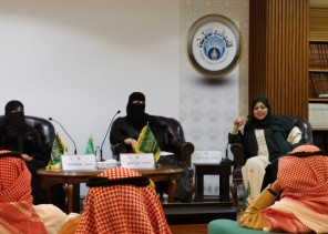 شاعرات الوطن يتغنيّن بانجازاته في أمسيةٍ شعريةٍ وطنية