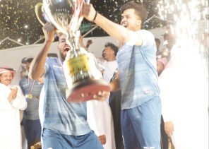 الفيصل يطير بكأس بطولة الوطن العاشرة لفرق أحياء الرياض