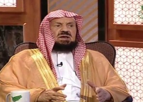 بالفيديو: نصيحة من الشيخ المنيع لمن يشعر بالخوف من الموت والمرض ومن فقدان الزوج والأولاد