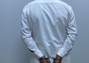 شرطة تبوك : تقبض على شخص  اعتدى بالضرب على فتاة في أحد المرافق العامة