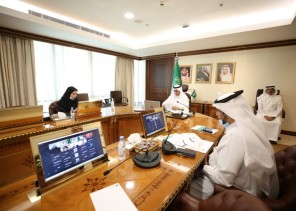 “البيئة “: تناقش تطوير المزارع العمودية الخضراء الذكية