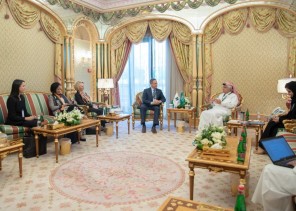 القصبي يلتقي بـ 8 مسؤولين حكوميين وشركات عالمية لتوطين التقنيات وتحفيز الابتكار في ثالث أيام مبادرة مستقبل الاستثمار