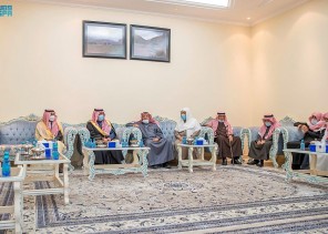 سمو أمير منطقة حائل وسمو نائبه يعزيان أسرة الفايز بوفاة فهد العبدالوهاب