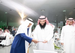 بحضور نائب وزير الصناعة .. افتتاح أكبر مصنع لإنتاج الألواح الشمسية في منطقة الشرق الأوسط وشمال أفريقيا بتبوك