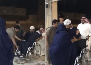 عائداً من الحد الجنوبي .. شاهد: لحظة عودة العسكري “فيصل الشمري” إلى منزله في حائل