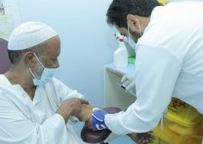 453 مستفيداً من مشروع ” الاستشاري الزائر” بمستشفى بيش العام