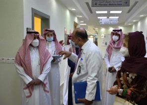 نائب هيئة حقوق الانسان يطلع على الخدمات الصحية المقدمة بمنطقة “تبوك”
