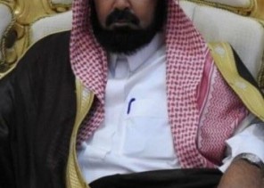 في إتصال هاتفي .. سمو الأمير الدكتور فيصل بن مشعل بن سعود يعزي رئيس مركز الجرذاوية الشيخ سلمان بن سعدون المظيبري بوفاة شقيقه