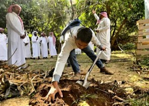 فرع وزارة البيئة بجازان ينفذ ورشة عمل حقلية بعنوان “الممارسات الزراعية السليمة للاستفادة من المخلفات الزراعية”