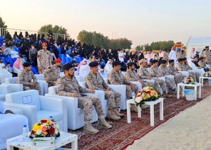 قائد الأسطول الشرقي سعادة اللواء البحري ركن ماجد بن هزاع القحطاني يرعى حفل افتتاح بطولة الدبابات البحرية وبطولة الأسطول الشرقي للقوارب الشراعية