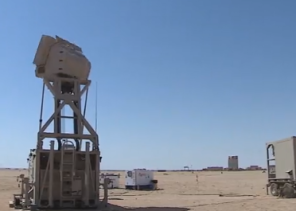 بالفيديو: قوات الدفاع الجوي تنفذ تدريب لمنسوبيها على الأنظمة المضادة للصواريخ الباليستية والطائرات المسيرة