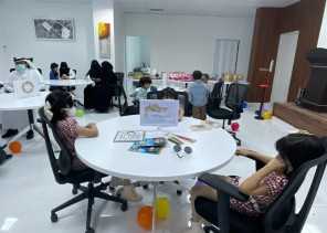 مستشفى الحرث العام يقيم فعالية “يوم مع والدي”