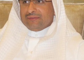 *عميد الكلية التقنية بأبها يرفع التهاني لخادم الحرمين وسمو ولي عهده الأمين بمناسبة اليوم الوطني ال 92*