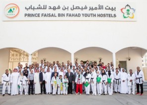 رئيس الاتحاد العالمي يتوج حكام التايكوندو