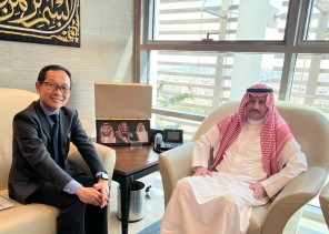 سفير خادم الحرمين الشريفين بالأردن يلتقي سفير الشؤون الفلسطينية “ممثل اليابان” في فلسطين