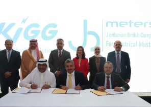 سفير المملكة بالأردن يحضر حفل توقيع اتفاقية بين الشركة الأساسية للإلكترونيات السعودية مع الشركة الأردنية البريطانية المتخصصة بصناعة عدادات الكهرباء الذكية