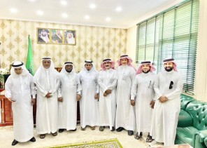 رئيس محافظة بلدية صبيا يستقبل مجموعة من اهالي محافظة صبيا