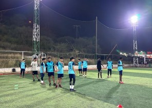 نادي  أكاديمية رواسي الجنوب الرياضية يواصل تمارينه اليومية