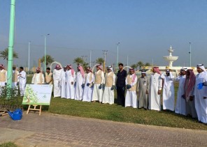 بلدية المسارحة وتزامنا مع السعودية الخضراء تزرع اكثر من ١٠٠ شتله