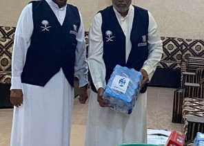 فريق نتراحم التطوعي بمحافظة أحد المسارحة ينفذ مبادرة خذها وابتسم