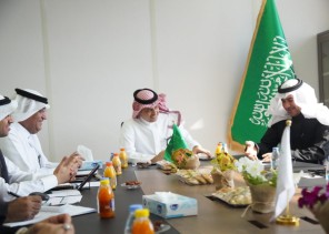 تعليم الشرقية يبحث أوجه التعاون والتكامل مع أمانة المنطقة ويقف على تفعيل “برنامج الرقابة المجتمعية”