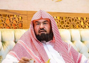 الشيخ السديس يناقش خطة الرئاسة لشهر رمضان المبارك بالحرمين الشريفين