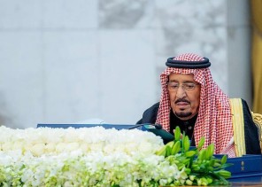 خادم الحرمين الشريفين يرأس جلسة مجلس الوزراء