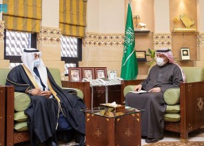 استمع إلى شرح عن أعمال الملتقى وأهدافه .. وكيل إمارة الرياض يستقبل رئيس مجلس إدارة ملتقى ” صحافيو الوطن “