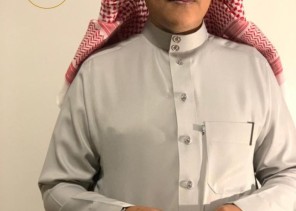 “عزام” يضيء منزل الأستاذ “ممدوح رفاعي”