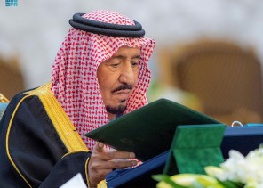 خادم الحرمين الشريفين يرأس جلسة مجلس الوزراء