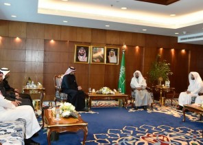 وزير الشؤون الإسلامية يلتقي بالرئيس التنفيذي للمركز الوطني لتنمية القطاع غير الربحي