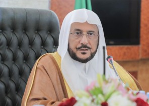 خطباء الجوامع بالمملكة تتوحد خطبهم بالحث على المشاركة بالحملة الشعبية لاغاثة الشعبين التركي والسوري تماشياً مع التوجيهات الكريمة