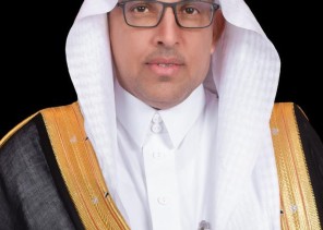 أمين جازان : العلم السعودي راية للعز شامخة لا تُنكّس .. يحق لنا الفخر به