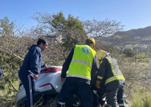 الهلال الأحمر بالباحة: حادث إنقلاب مروع في المندق .. والكشف عن عدد المصابين