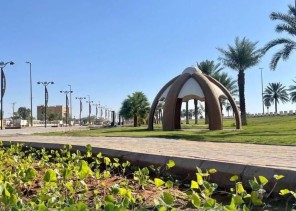 لتكون آمنة لأطفالكم إدارة الحدائق والتجميل تنهي صيانة عدد من ألعاب الأطفال في المنتزهات