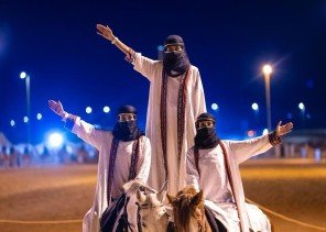 الفارسات السعوديات يثبتن أنفسهن في فعاليات مهرجان بقيق في نسخته الخامسة