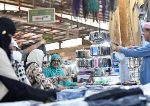 “رمضان” يجمع المقيمين من الجاليات الإسلامية في المملكة رغم اختلاف ثقافاتهم