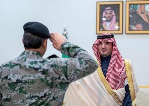 وزير الداخلية يتابع سير العمل في منفذ جديدة عرعر الحدودي بالحدود الشمالية