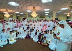 عائلة “الغزال” تحتفل بعيد الفطر السعيد بالأحساء
