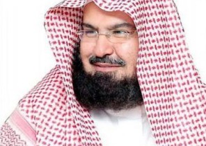 الدكتور السديس لفريق الكشافة: ما تقومون به من أعمال إنسانية داخل المسجد الحرام شرفٌ عظيم ومثال يحتذى به