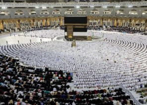 الصحة لـ”النساء”: احذرن من تأخير الدورة الشهرية بغرض “العمرة”
