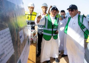 نائب وزير النقل لشؤون الطرق يتفقد عدداً من الطرق المؤدية للمشاعر المقدسة ويوجه بتكثيف الجهود استعداداً لاستقبال ضيوف الرحمن