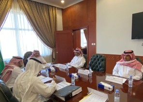 بحضور محافظ المجمعة.. اجتماع رؤساء البلديات لمناقشة عدداً من الموضوعات وإصدار التوصيات