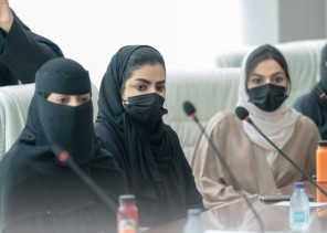 أشادوا بالتحولات التي تشهدها المملكة على مختلف الأصعدة .. وفد من سفارة وقنصلية أمريكا بالمملكة يزور غرفة جازان