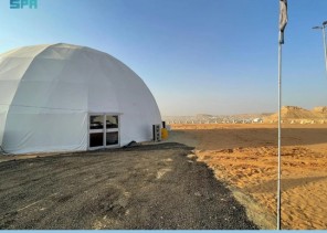 خيمة القبة بضاحية عنيزة لمزادات الإبل تشهد توافد الزوار والمهتمين