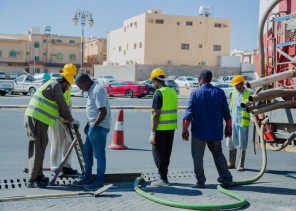 أمانة تبوك تنهي صيانة أكثر من 40 ألف متر طولي من شبكات تصريف مياه الأمطار استعداداً لموسم هطول الأمطار