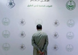القوة الخاصة لأمن الطرق بمنطقة الجوف تقبض على شخص لترويجه مادة الإمفيتامين المخدر