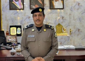 مدير الأمن العام يصدر قرارا بترقية بترقية الرقيب أول “معدي بن رشيد القلادي” إلى رتبة رئيس رقباء