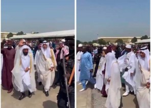 شاهد: الشعب الغيني يستقبل إمام الحرم المكي وسفير المملكة في غينيا الدكتور “فهاد عيد الرشيدي” بالترحيب الحار